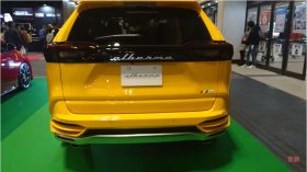 Toyota RAV4 Lamborghini Urus 10