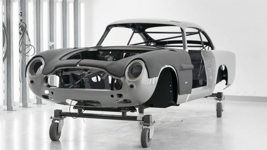 40 Aston Martin DB5 Goldfinger