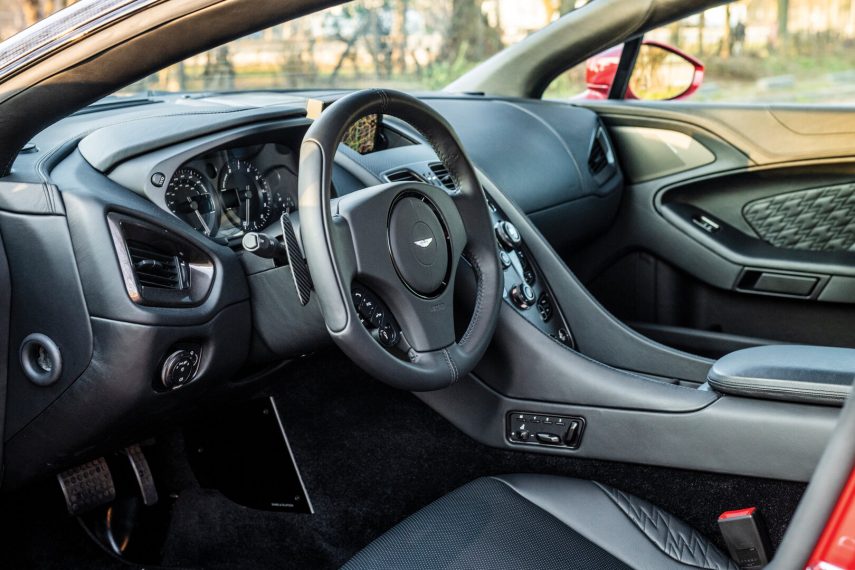 Aston Martin Vanquish Zagato Shooting Brake 6