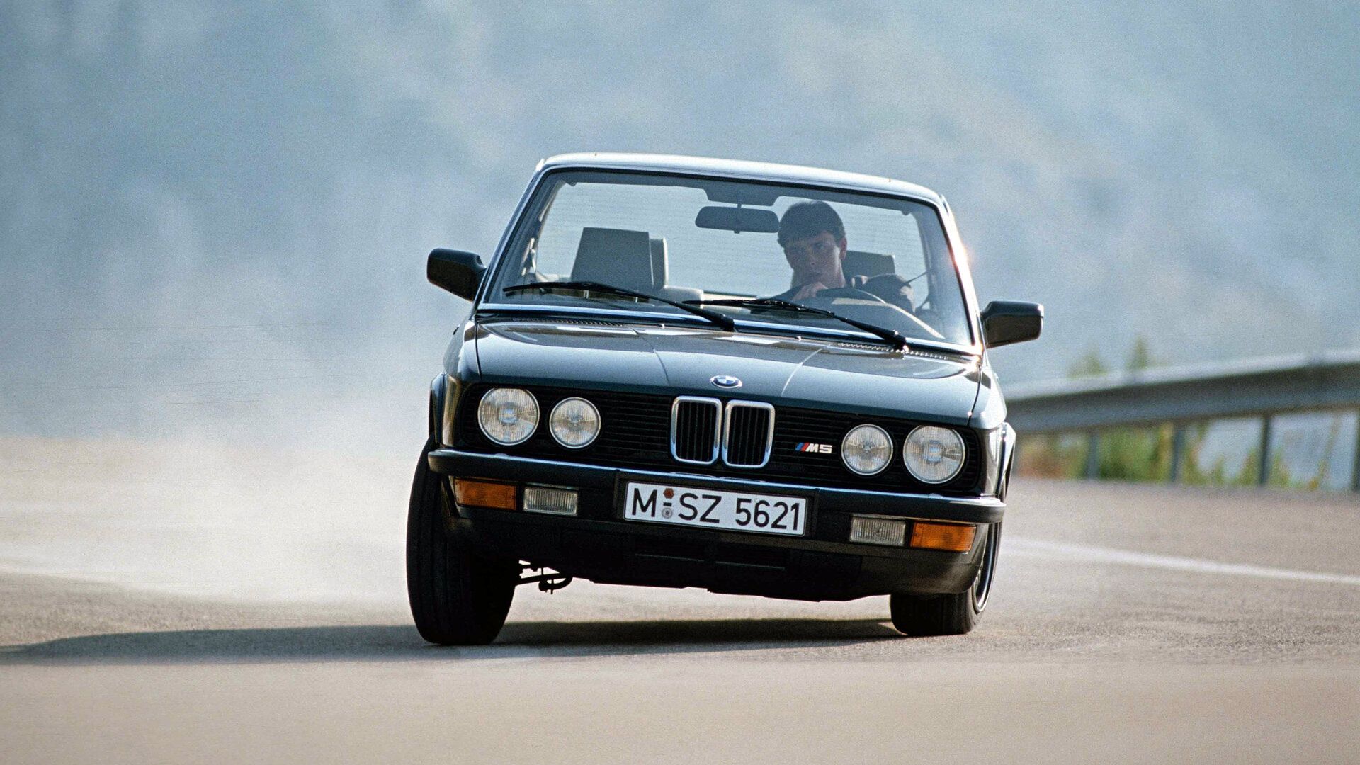 BMW M5 E28 3