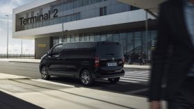 Peugeot e Traveller 2020 (3)