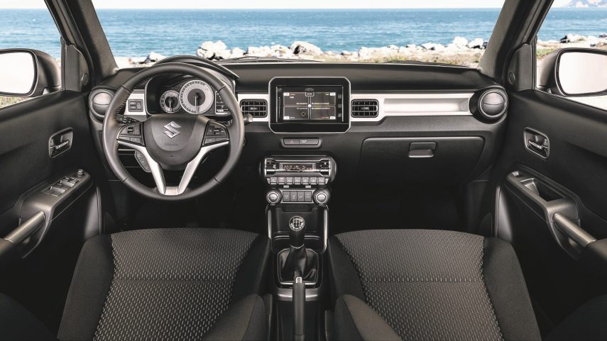 Suzuki Ignis 2020 (85)