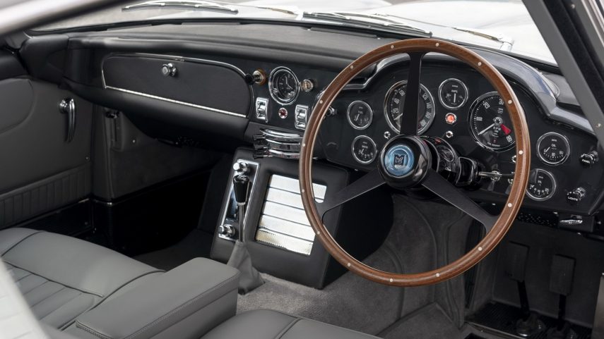 Aston Martin DB5 Goldfinger Continuation 2020 (32)