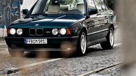 BMW M5 E34 Cecotto Edition