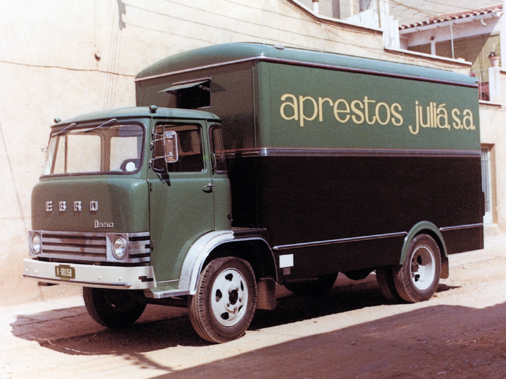 Camion Ebro D550