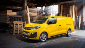 Opel Vivaro e 2020 07