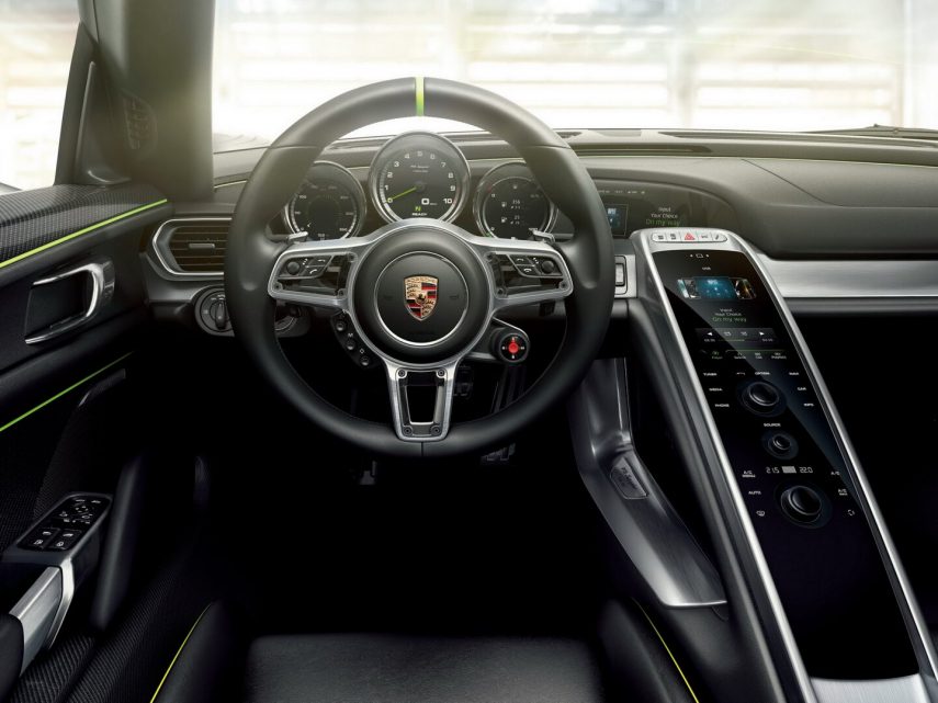 Porsche 918 Spyder 4