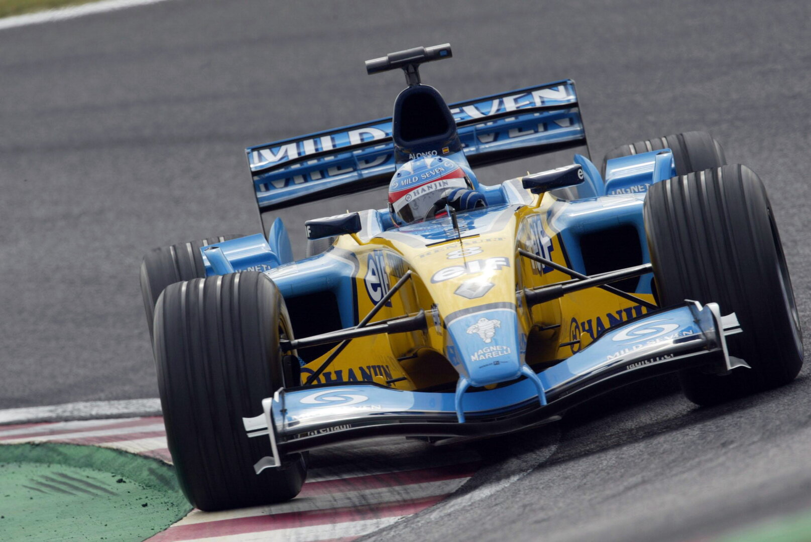 Según la prensa deportiva, Fernando Alonso ya habría firmado con Renault F1