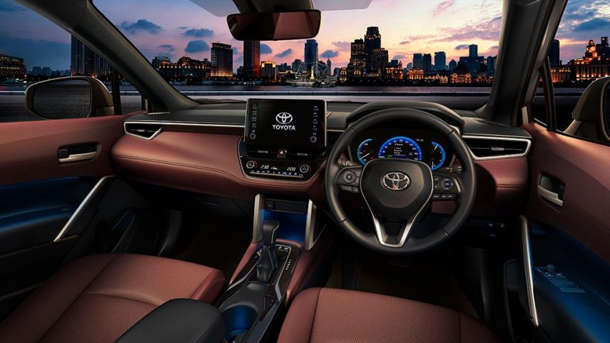 Toyota Corolla Cross 2020 (11)