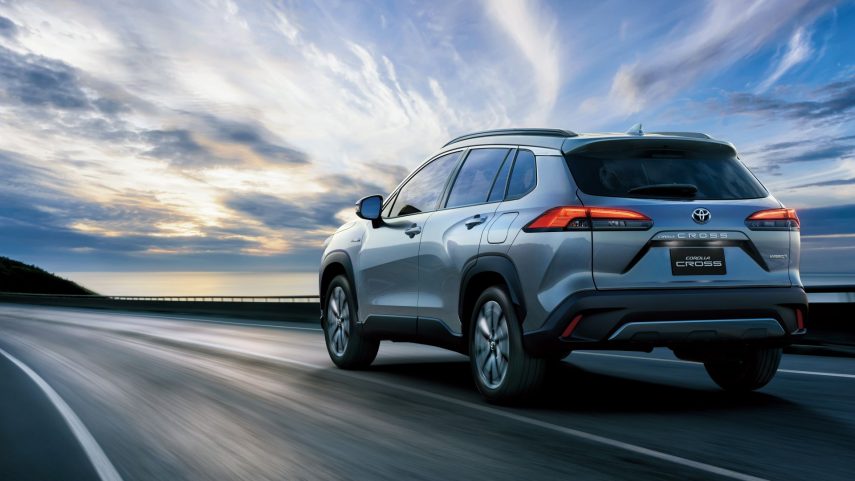Toyota Corolla Cross 2020 (4)