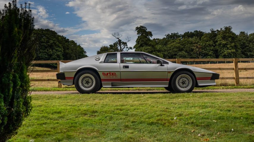 lotus esprit turbo colin chapman (2)