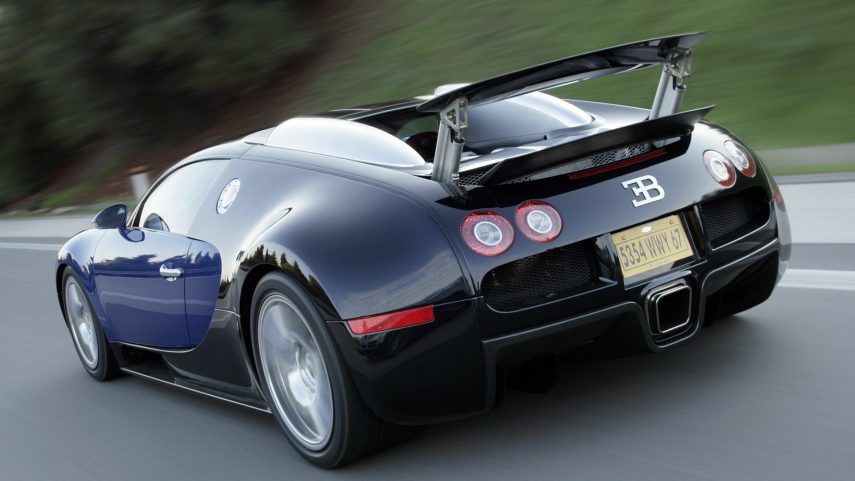 10 Bugatti Veyron