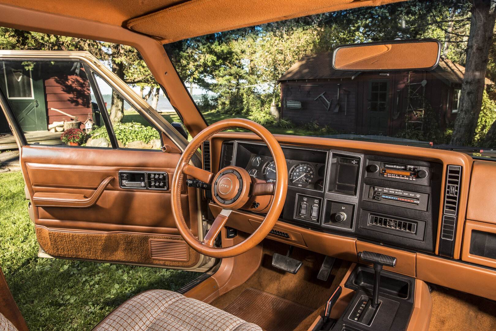 1984 Jeep Cherokee Pioneer 3