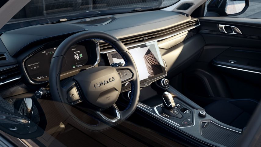Lynk & Co 01 (16)