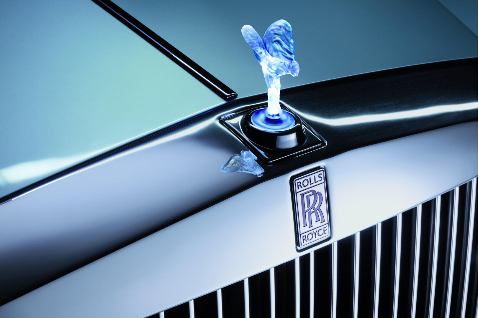 Ahora sí: Rolls-Royce planea un modelo eléctrico antes de 2030