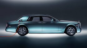 Rolls Royce 102EX Concept 02