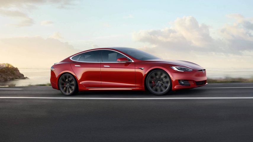 tesla model s plaid (4)