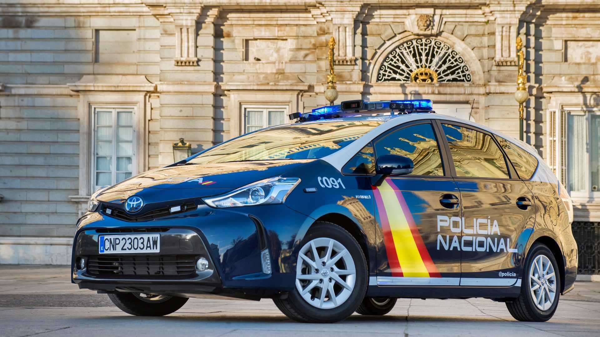 Toyota Prius Plus Policia Nacional