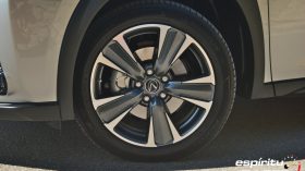 Contacto Lexus UX 300e 10