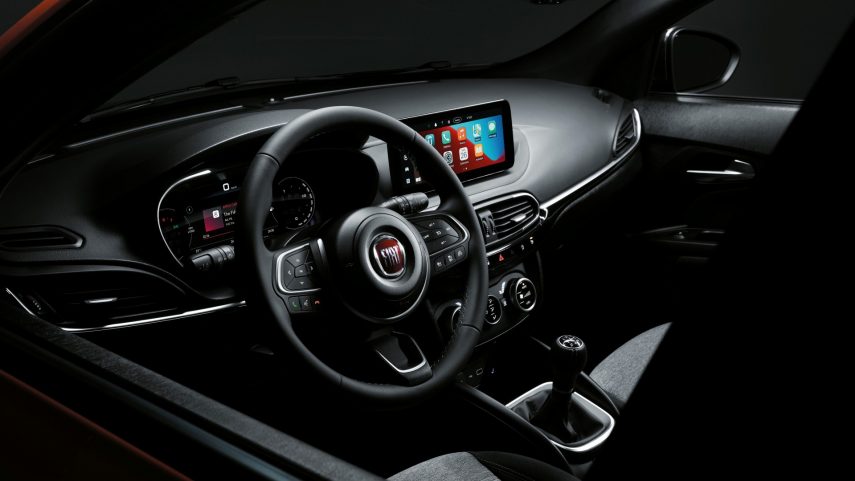 Fiat Tipo 2021 (14)