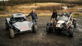 Lovecars On the Road Vicky Piria y Tiff Needell