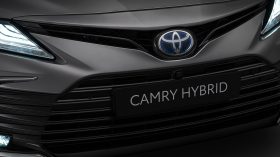 Toyota Camry Hybrid 2021 (10)