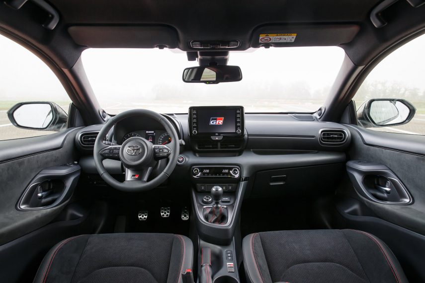 Toyota GR Yaris analisis 09