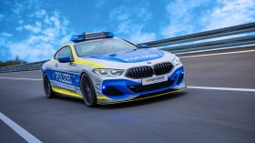 El BMW M850i se viste de coche de policía con AC Schnitzer