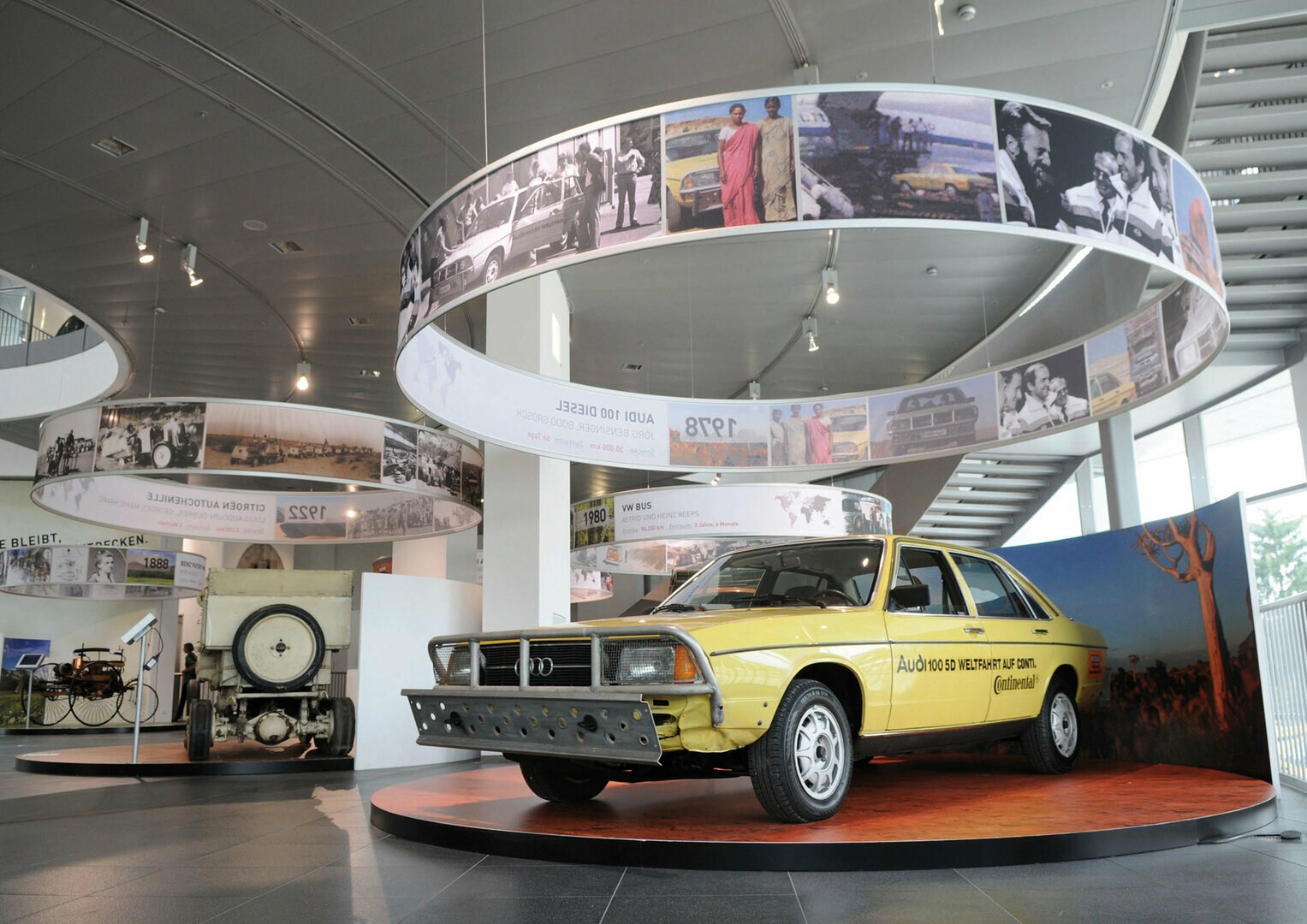 Audi museum mobile ингольштадт