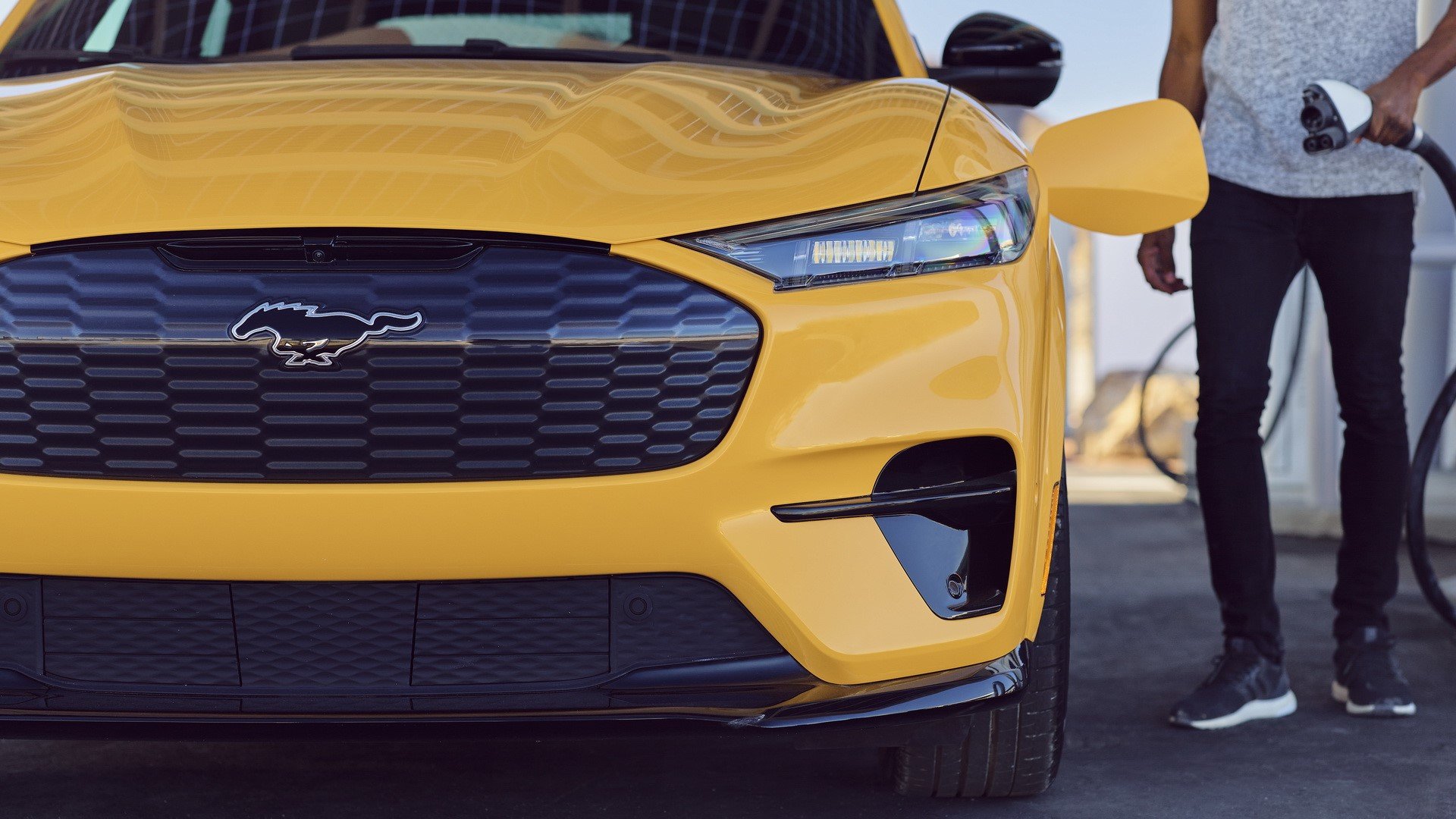 Ford lleva más Mustang eléctricos fabricados que de combustión interna