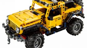 LEGO Technic Jeep Wrangler (4)