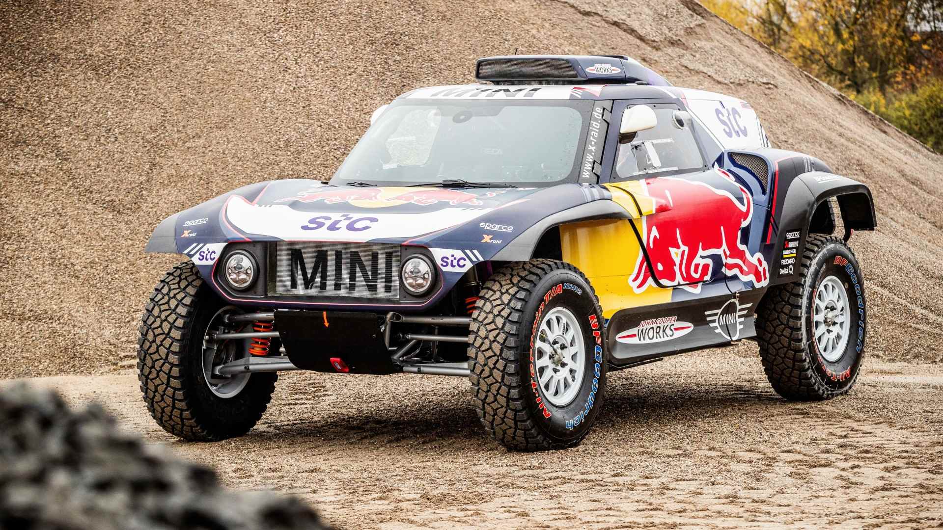 MINI JCW Buggy, la máquina de Carlos Sainz y Lucas Cruz para el Rally Dakar 2021