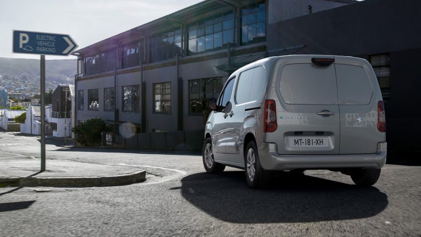 Peugeot e Partner 2021 (2)