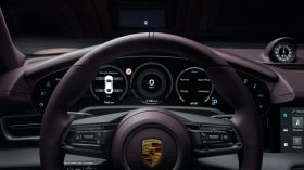 Porsche Taycan 2021 (10)