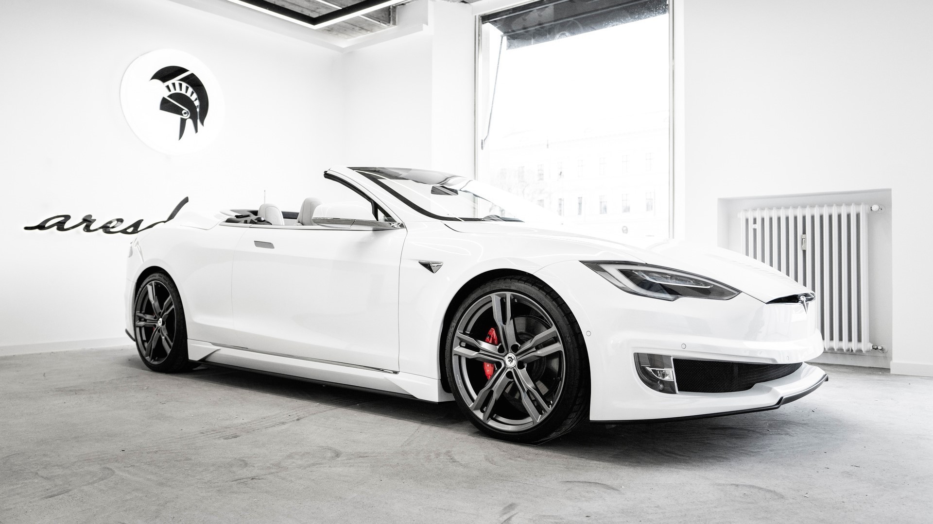 El Tesla Model S Cabrio es una realidad gracias a Ares Design