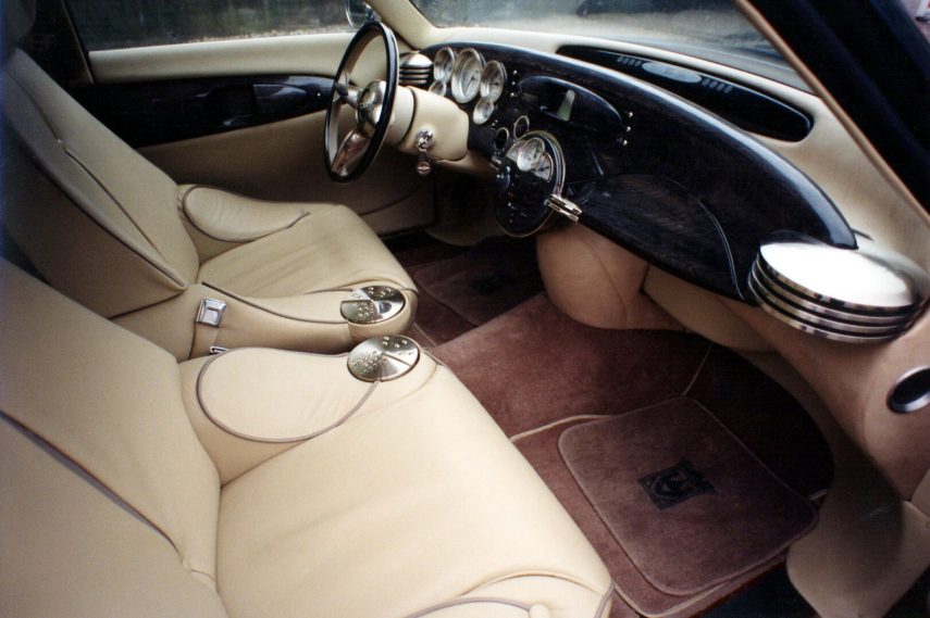 Aston Martin Lagonda Vignale 6