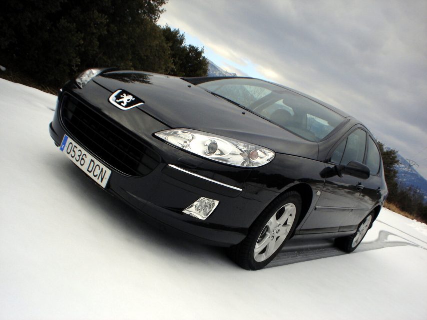 Peugeot 407 chatarra 2
