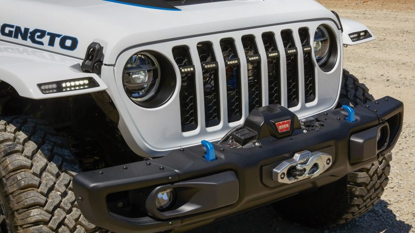 2021 Jeep Wrangler Magneto Concept (3)