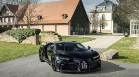 Bugatti Chiron Black Pur Sport 300 (2)