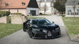 Bugatti Chiron Black Pur Sport 300 (3)