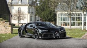 Bugatti Chiron Black Pur Sport 300 (4)