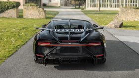 Bugatti Chiron Black Pur Sport 300 (7)