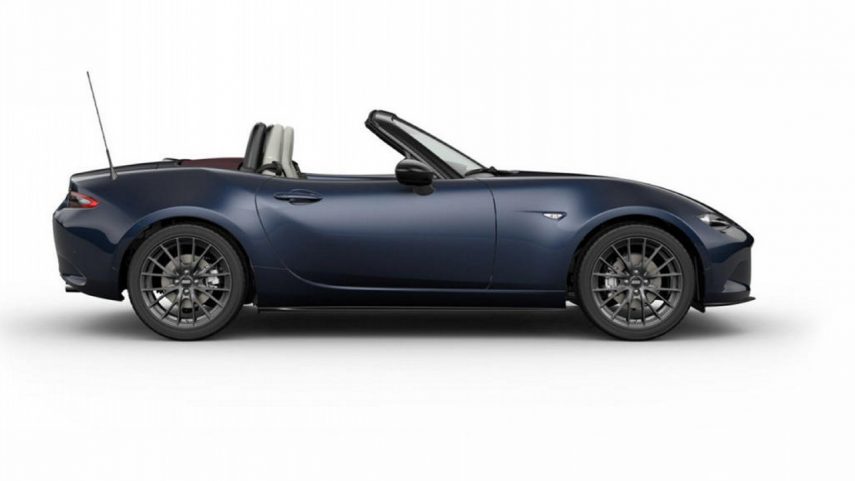 Mazda MX 5 Blue&Red Edition (8)