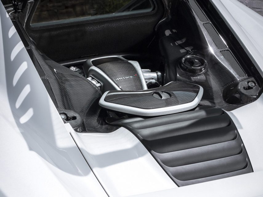 McLaren MP4 12C coupe 6