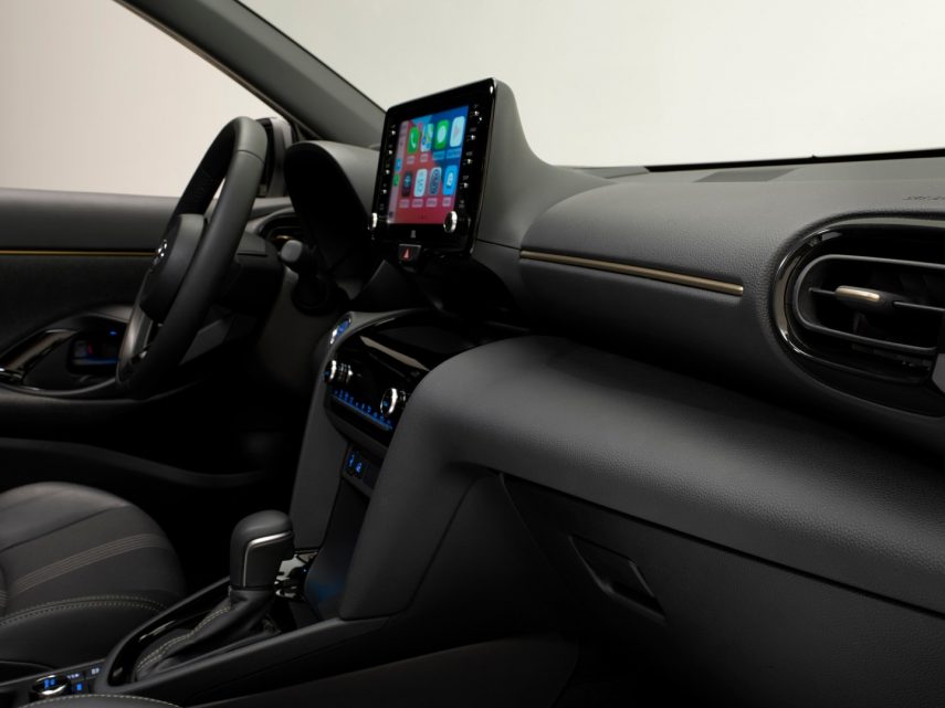 Toyota Yaris Cross Premiere Edition 2021 (12)