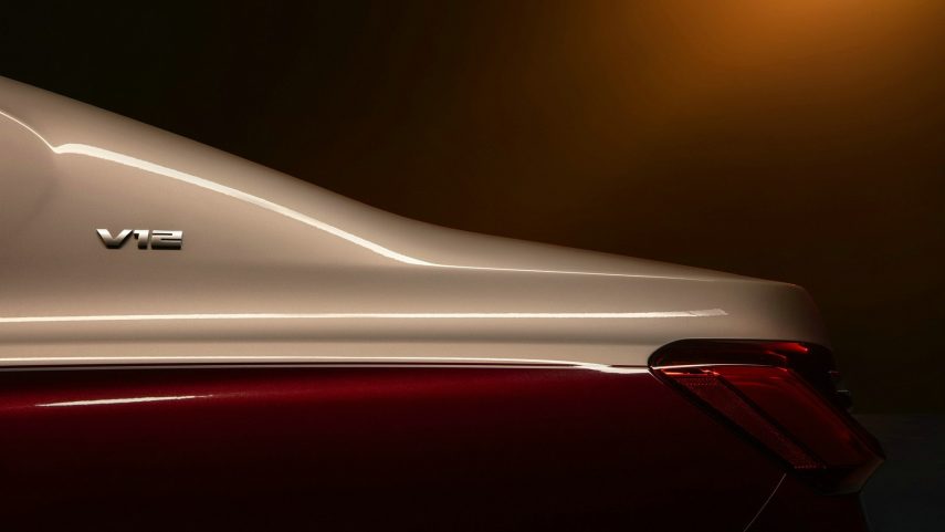 BMW 760Li Shining Shadow 2021 China (5)