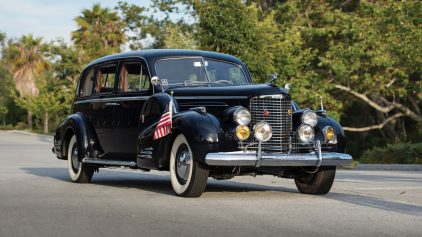 1940 Cadillac Series 90 V16 7 passenger Imperial Sedan by Fleetwood 1