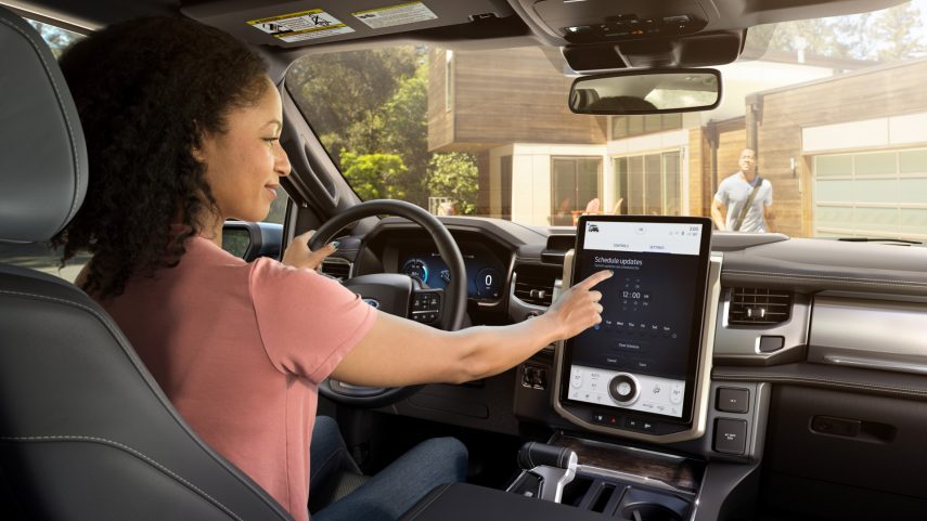 2022 Ford F 150 Lightning (18)