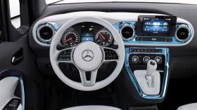 Mercedes Benz Concept EQT 2021 (15)