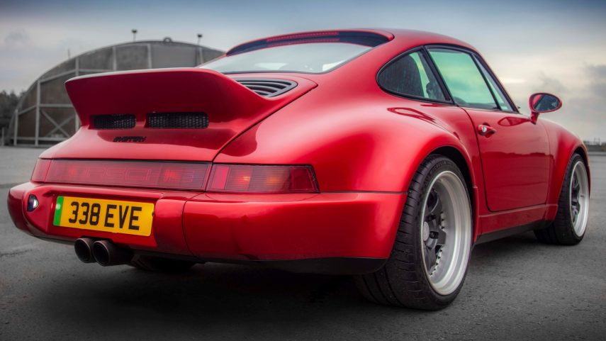 Porsche 911 (966) Everrati Restomod Electrico